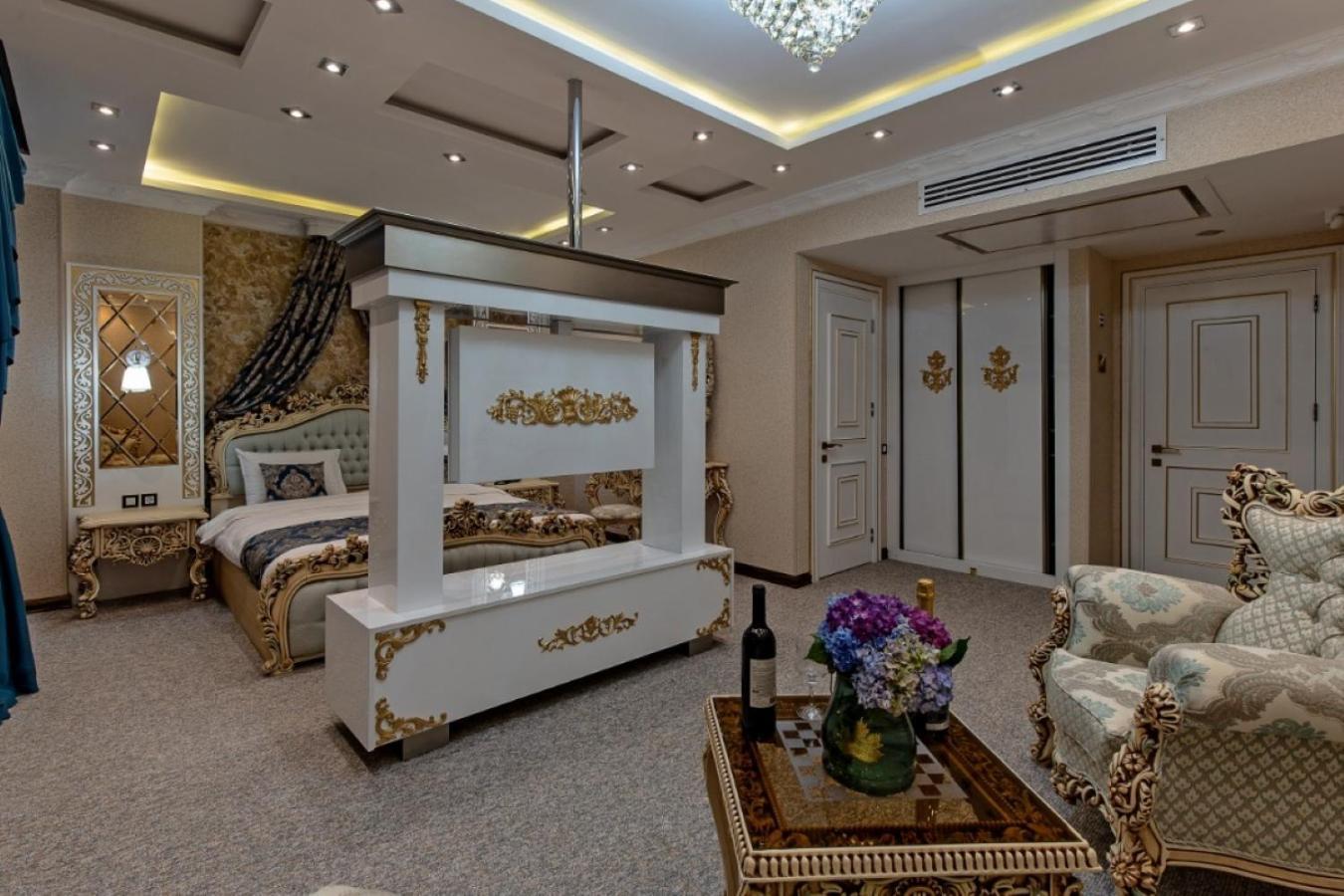 Hotel Aqua Liberty Tbilisi Exterior photo