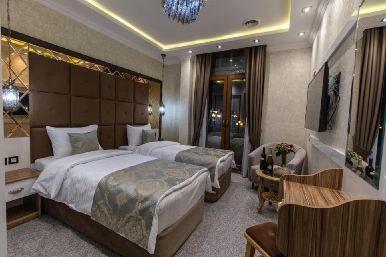 Hotel Aqua Liberty Tbilisi Exterior photo